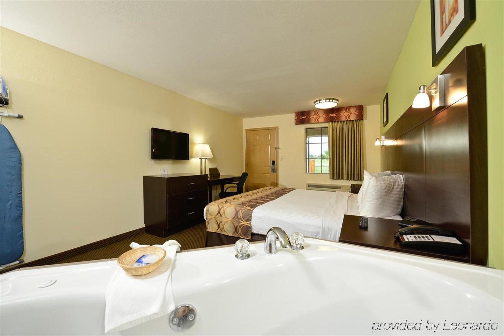 Americas Best Value Inn Lake Charles Interstate 210 Værelse billede
