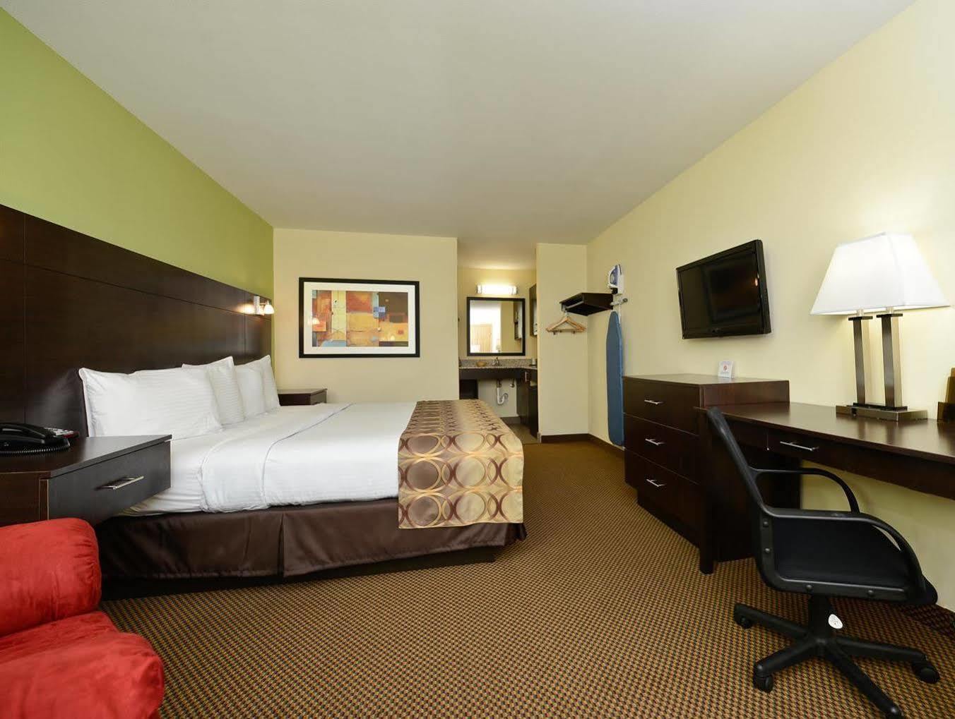 Americas Best Value Inn Lake Charles Interstate 210 Eksteriør billede